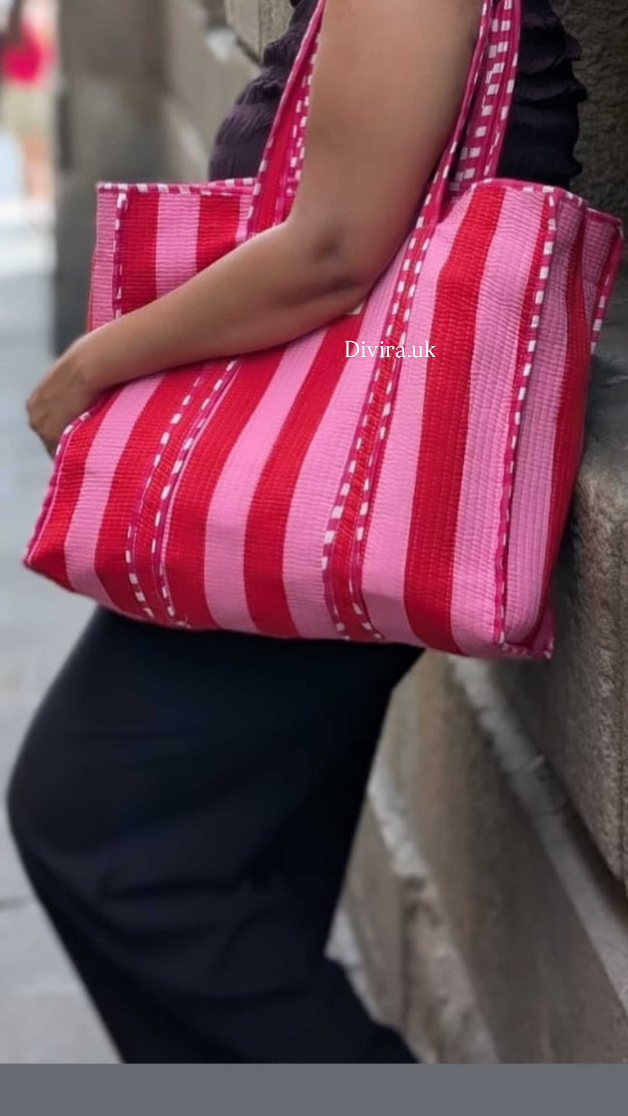 Pink stripes quilted tote bag