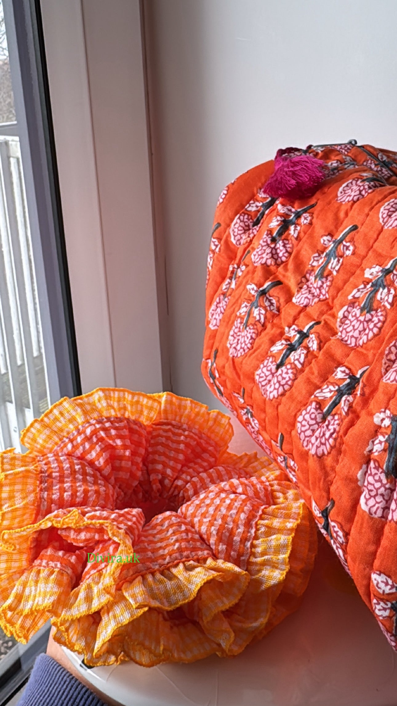 Sunset Scrunchie🌤️🧡