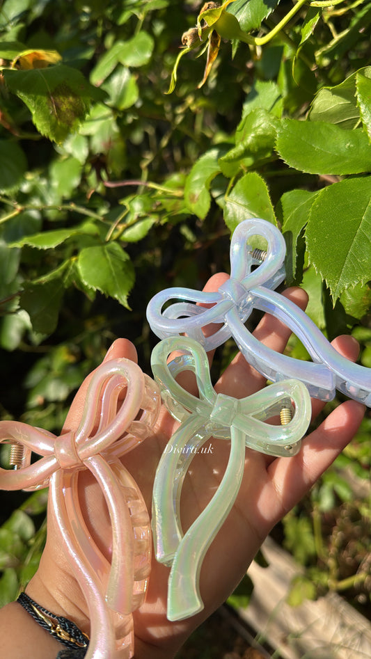 BOW claw clip