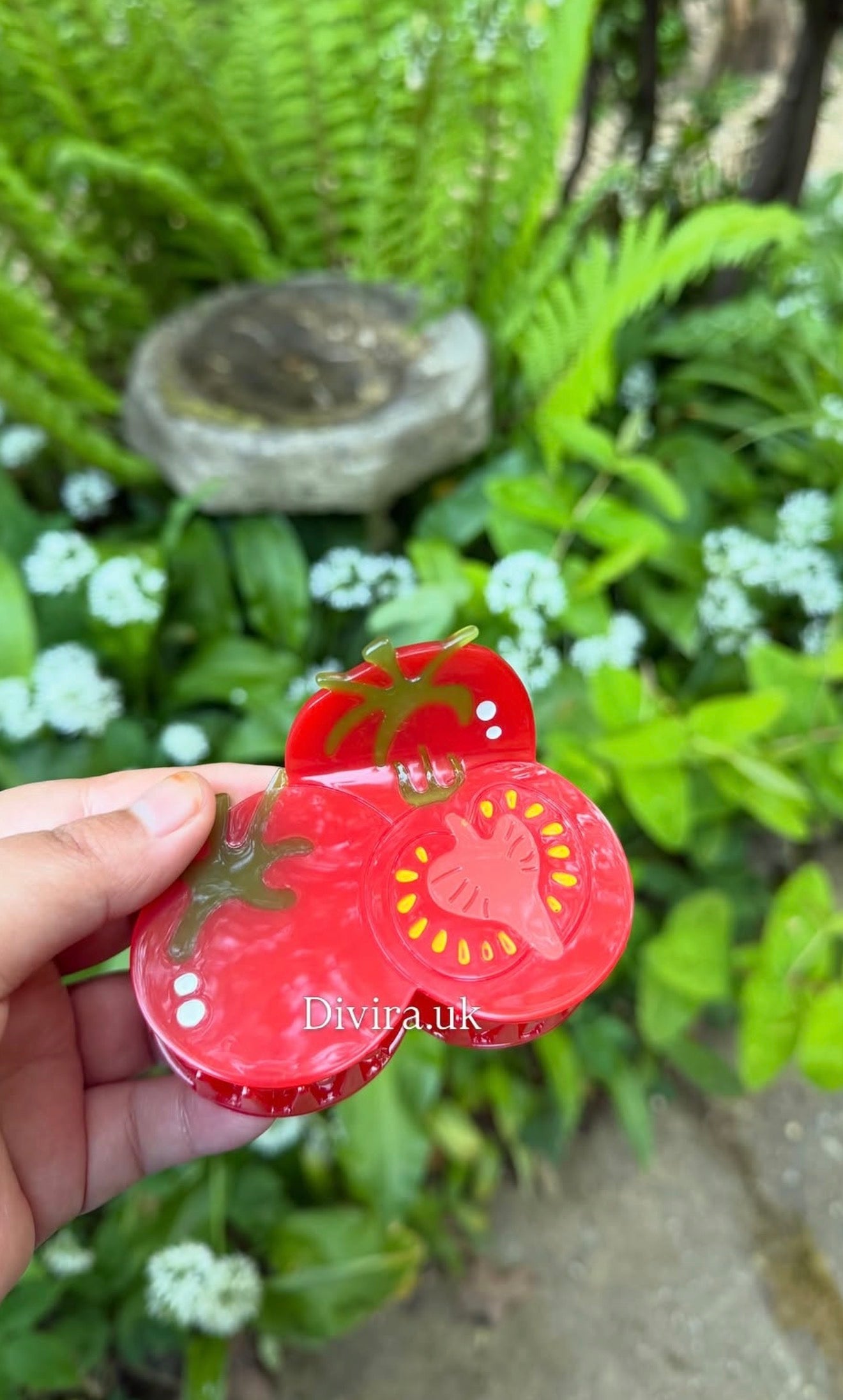 Tomato Claw Clip