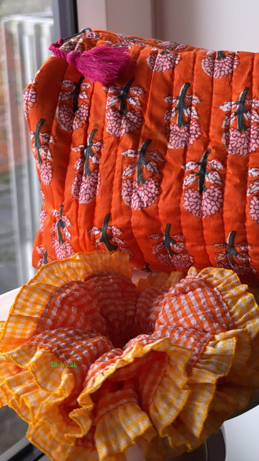Sunset Scrunchie🌤️🧡