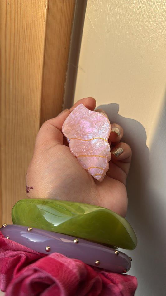 Seashell Claw Clip