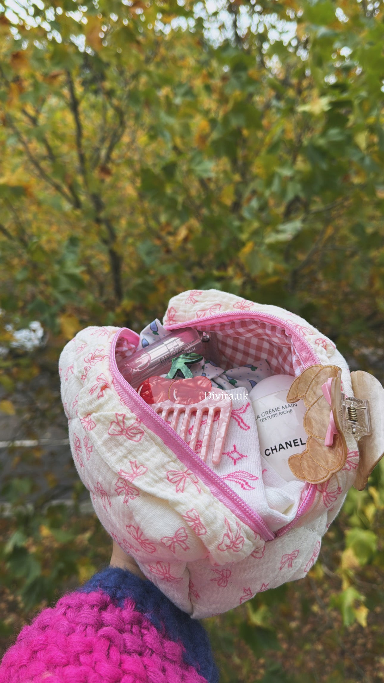 Quilted Bow Travel/Makeup Bag