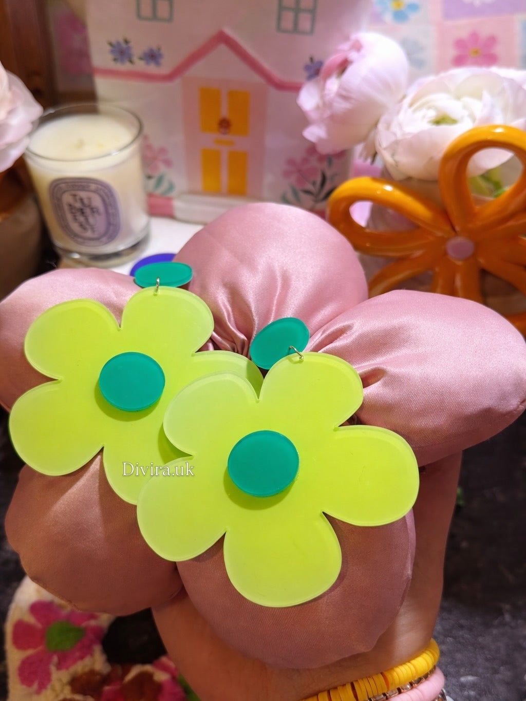 Green Flower Earrings🍃🌸