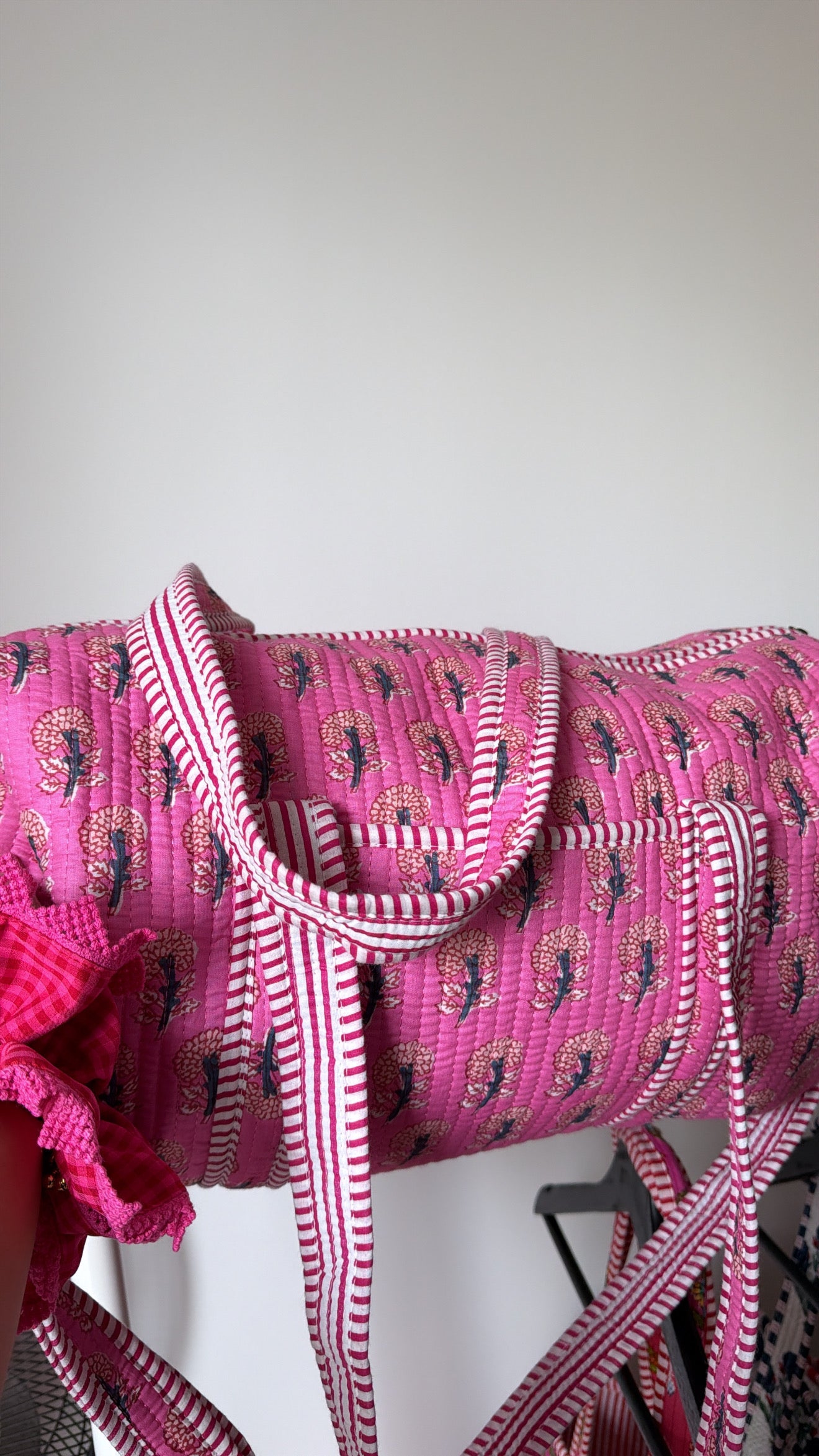 Pink Quilted Weekend Bag🎀🦢🌸 Handmade Block Print