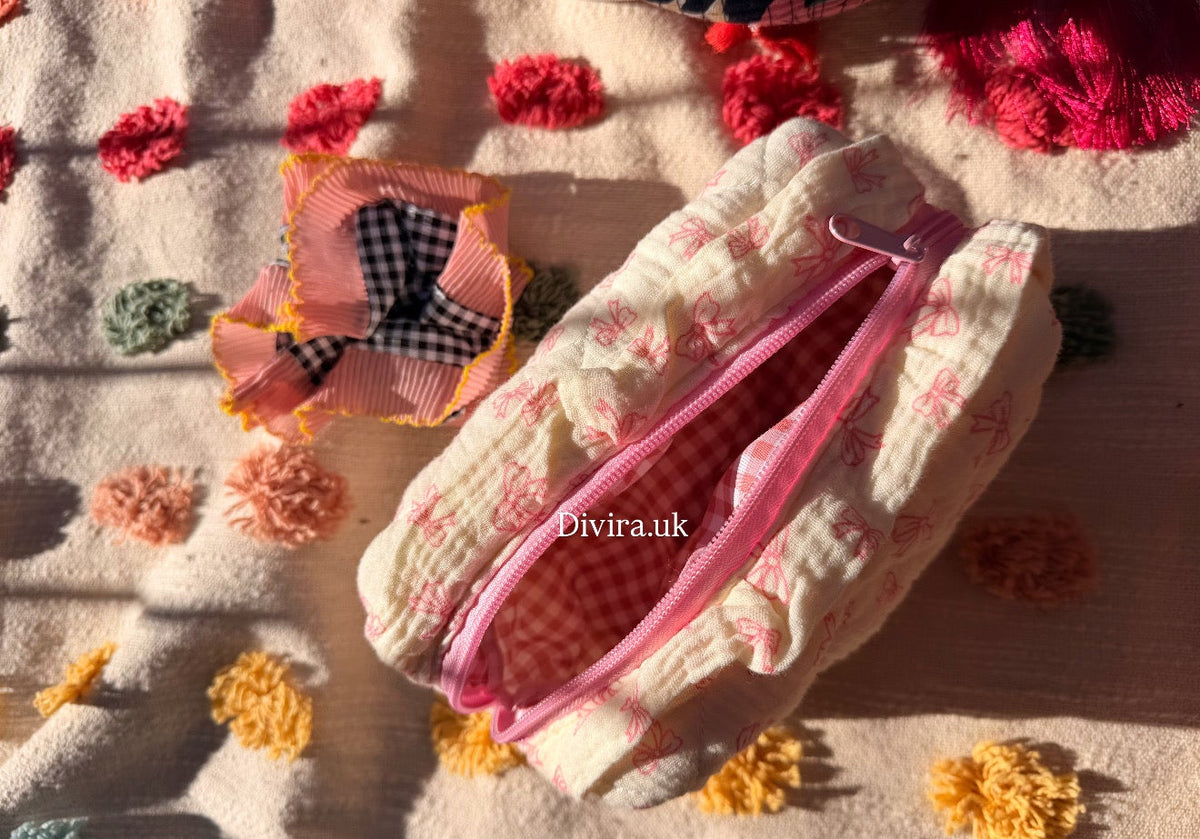 Bow Pouch