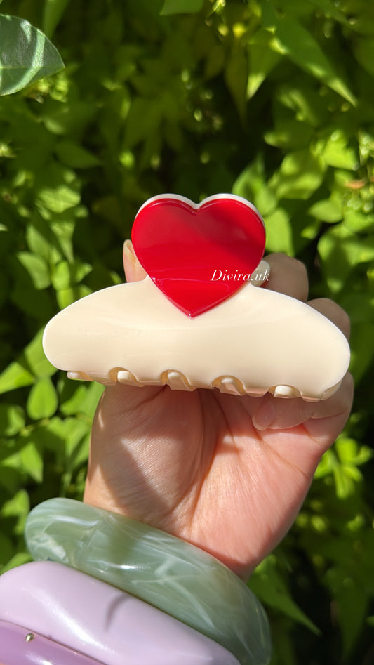 Red Heart ClawClip