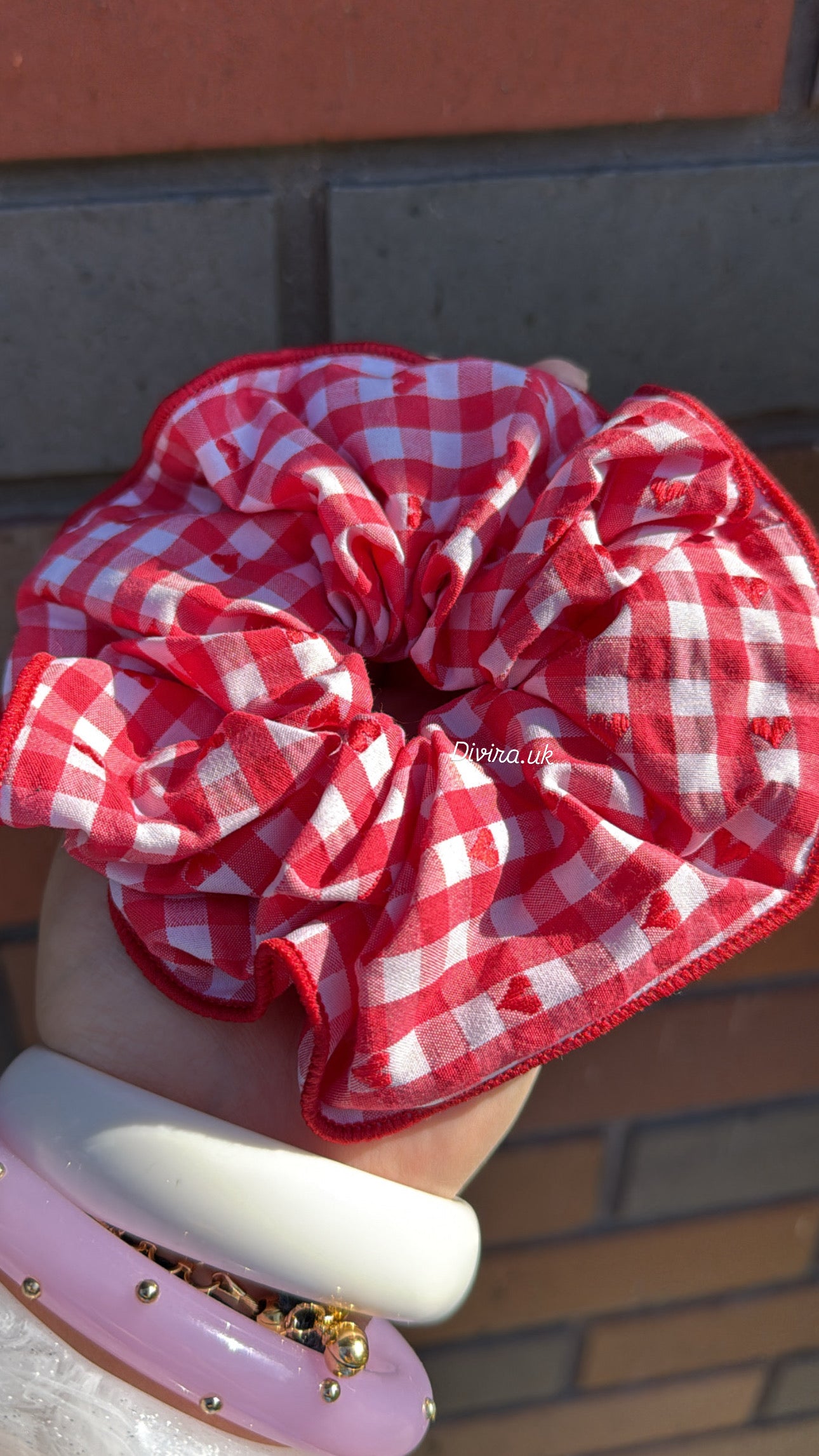 RED HEART gingham scrunchie