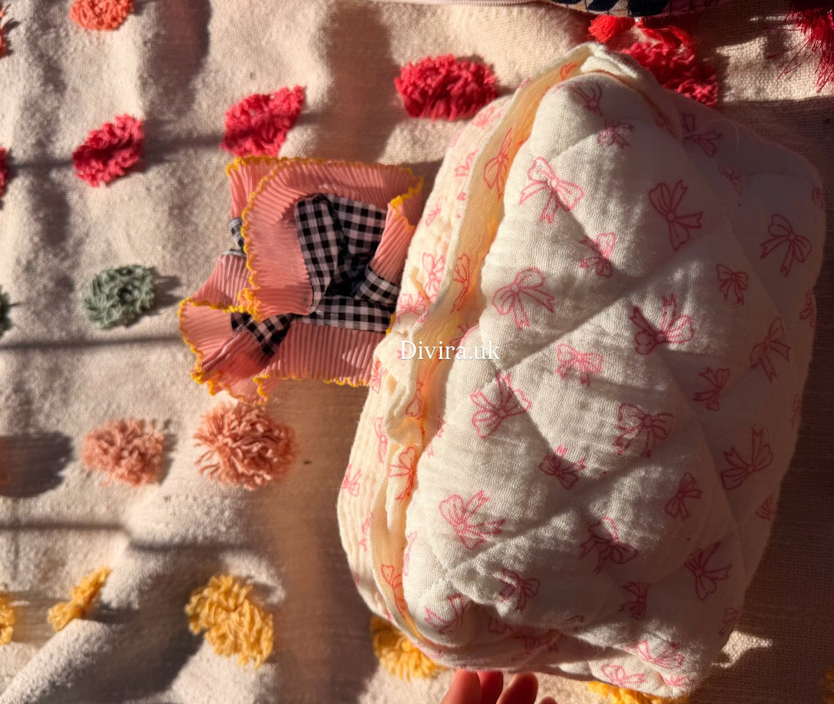 Bow Pouch