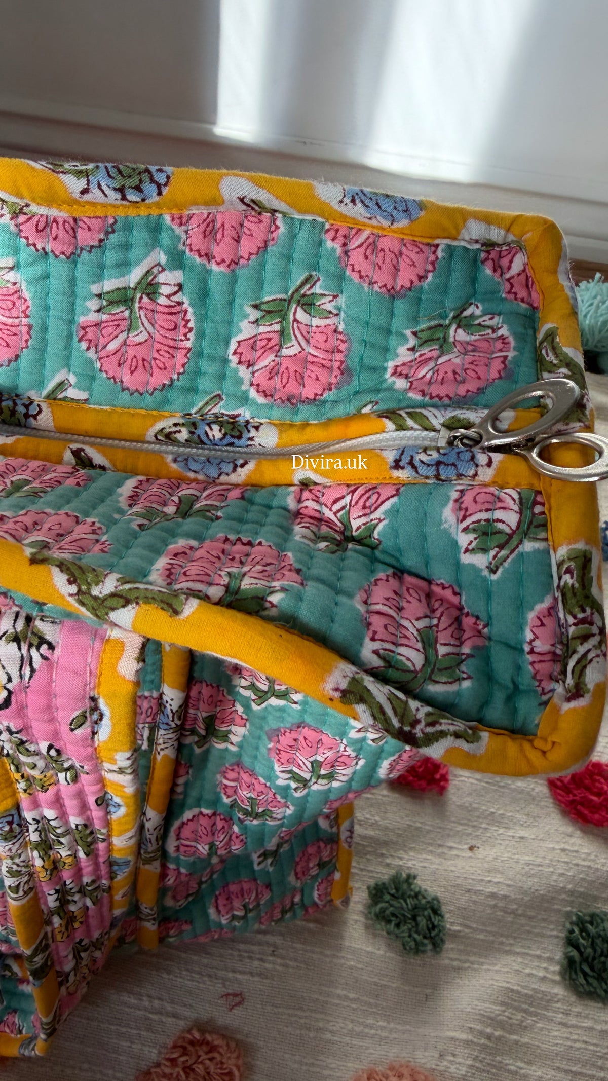 Floral large Tote Bag ( with zipper )