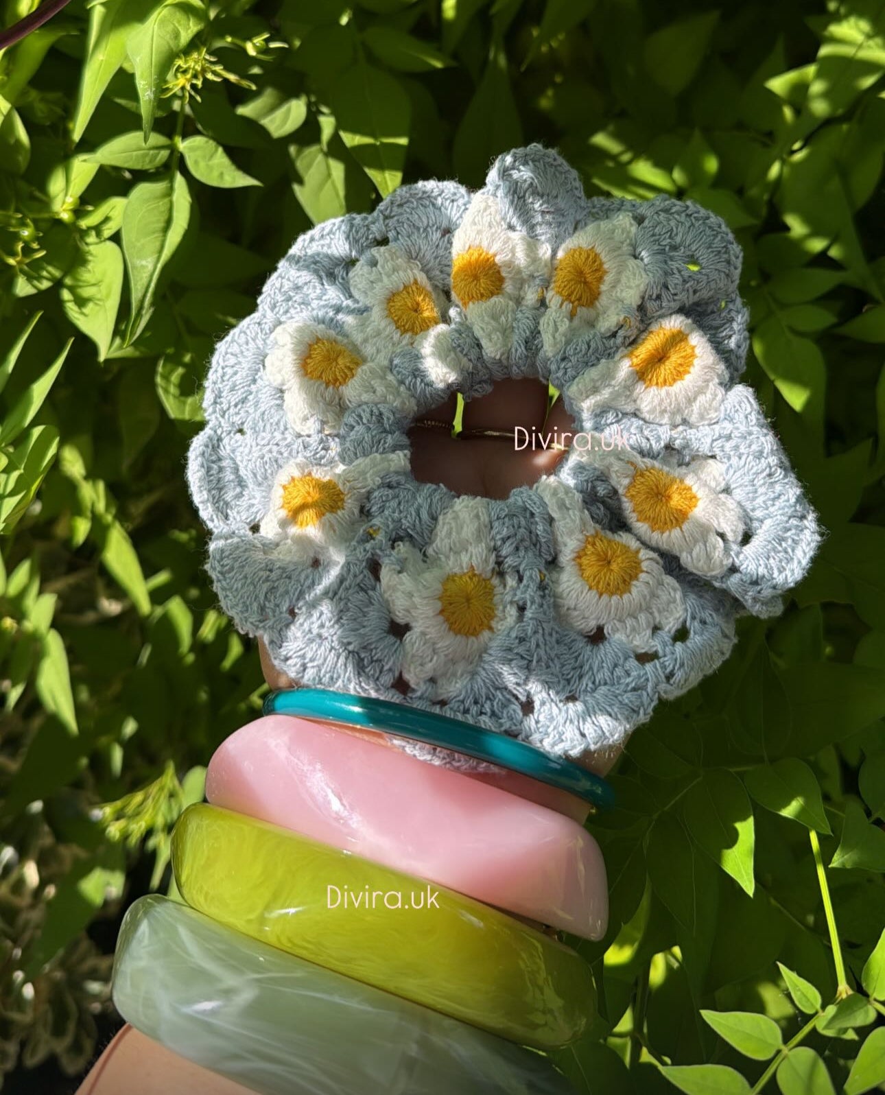 Crochet scrunchie