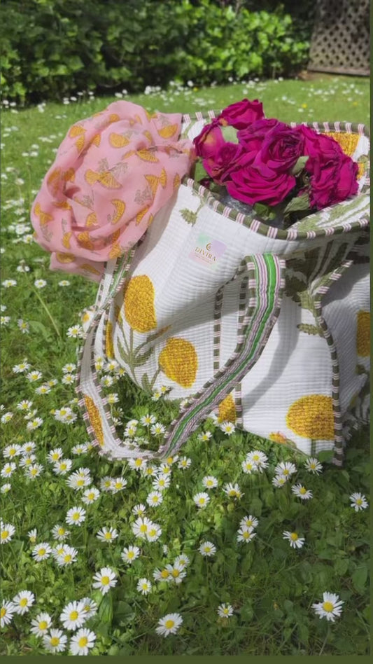 Quilted tote bag