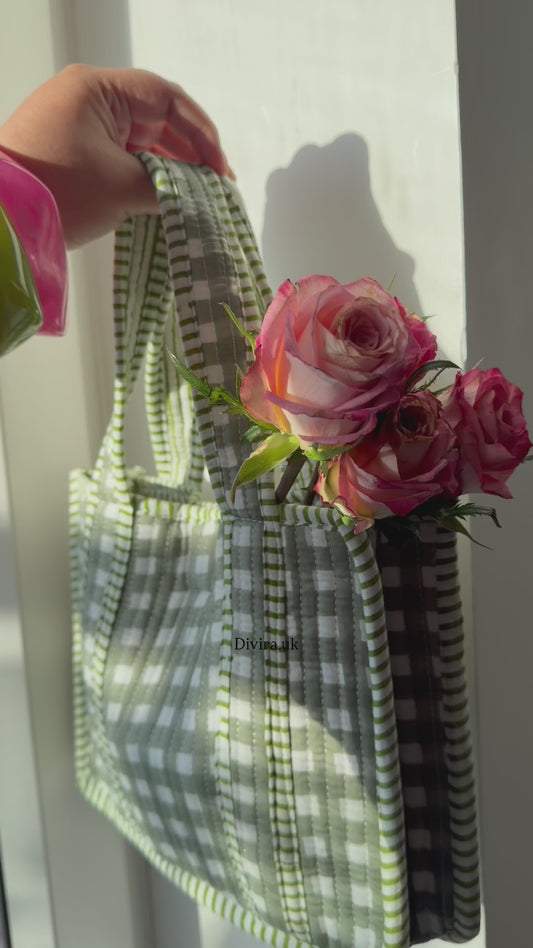 Mini Green Quilted Gingham Tote🍃💜