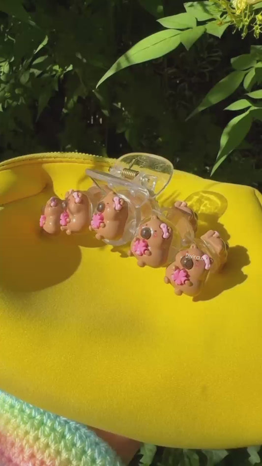 Capybara Claw Clip